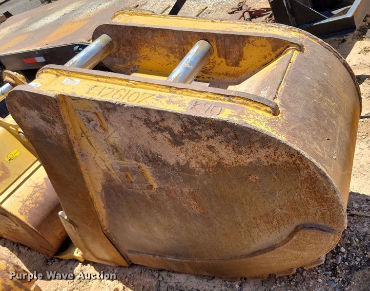 image for item DX7049 Rockland excavator bucket