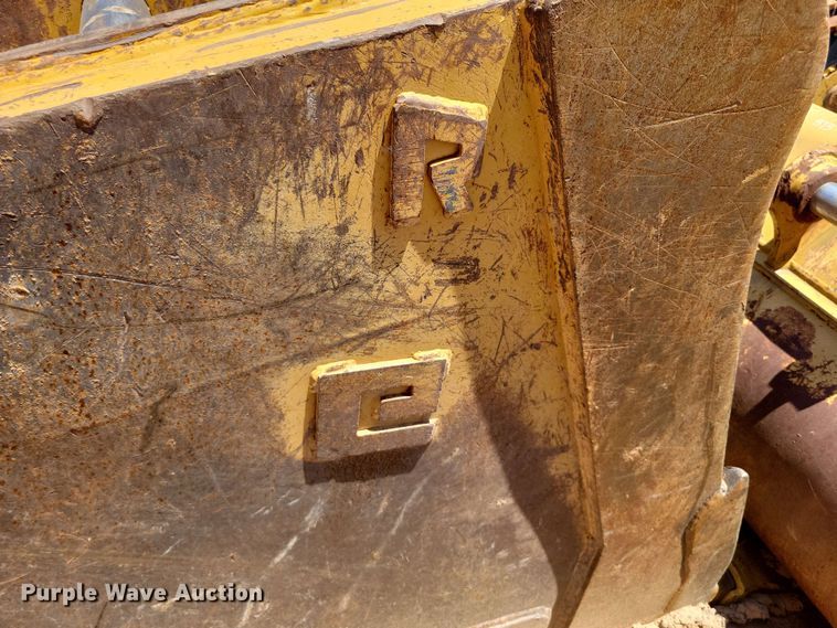 image for item DX7049 Rockland excavator bucket