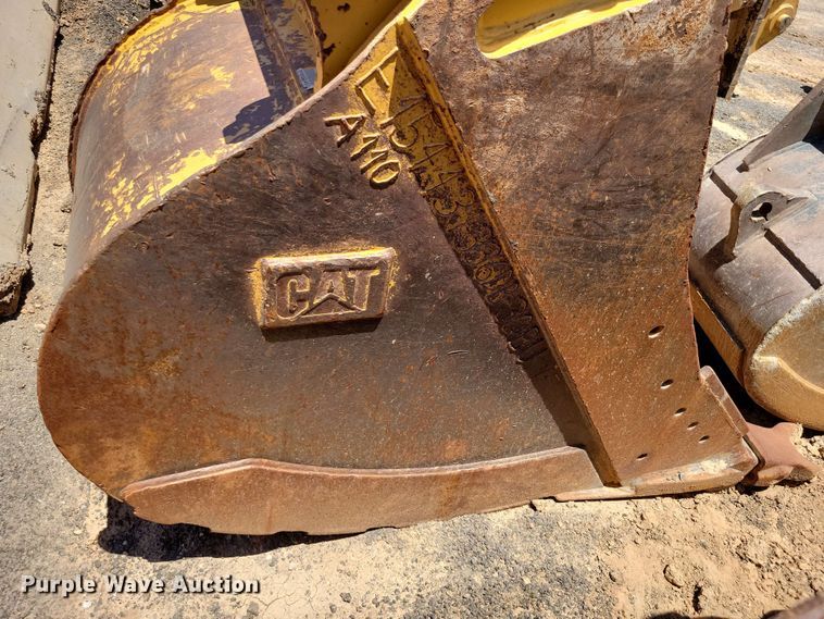 image for item DX7050 Caterpillar 30