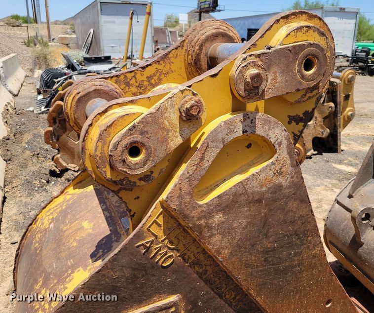 image for item DX7050 Caterpillar 30