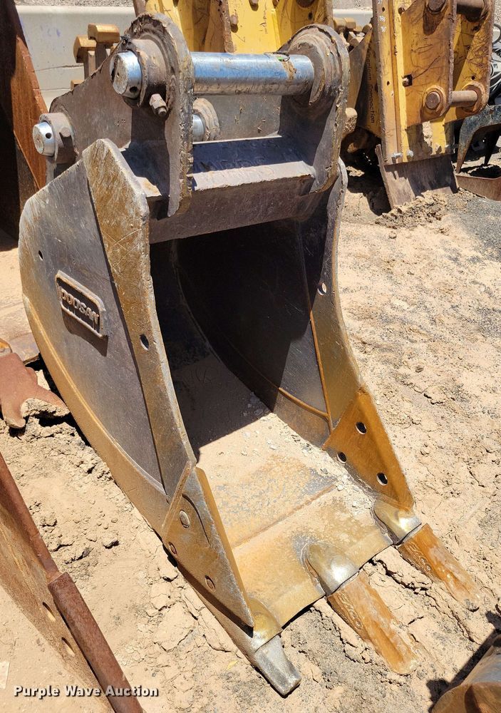 image for item DX7051 Doosan 24