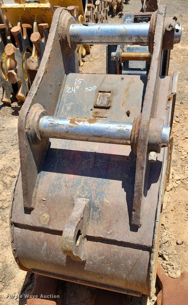 image for item DX7051 Doosan 24