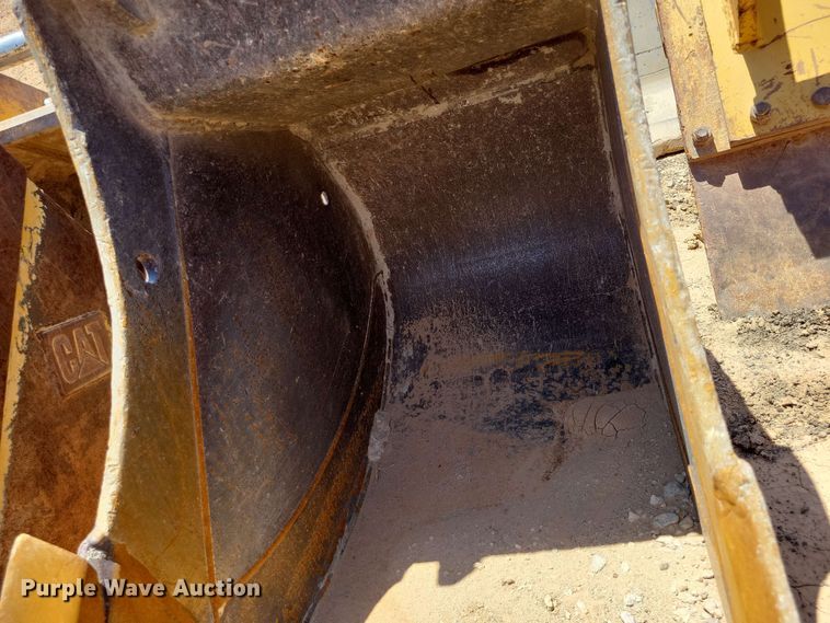 image for item DX7051 Doosan 24