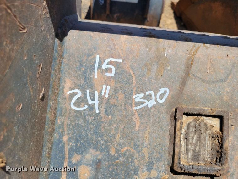 image for item DX7051 Doosan 24