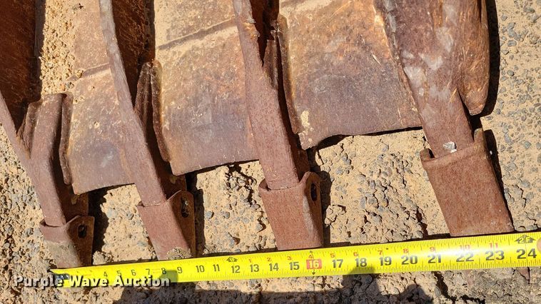 image for item DX7054 WR XLS 24