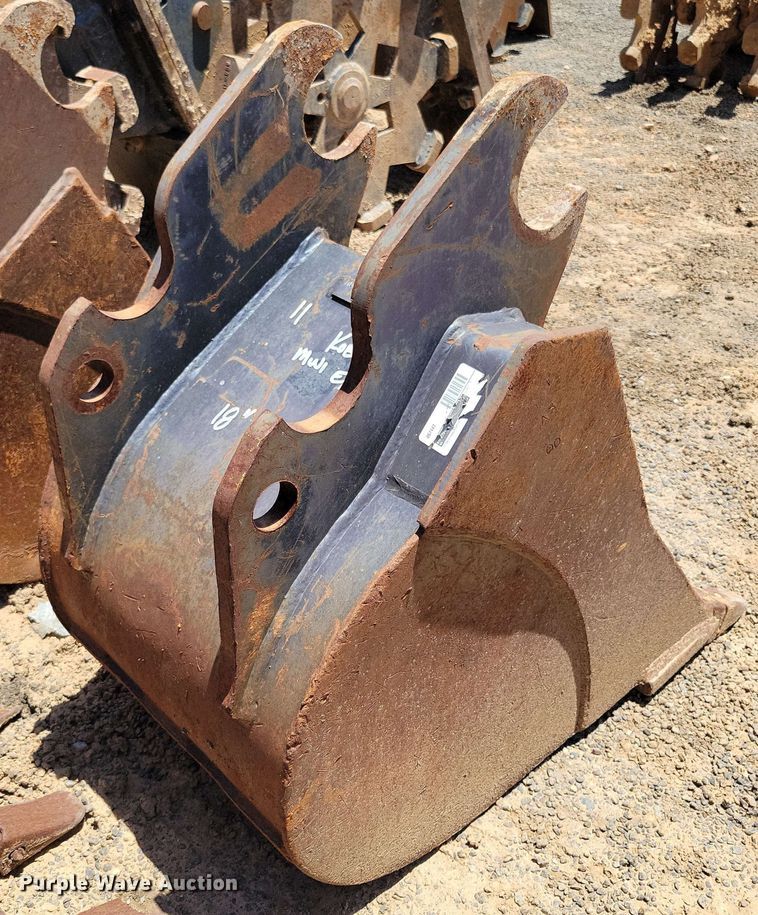 image for item DX7055 Kubota K7918 mini excavator bucket