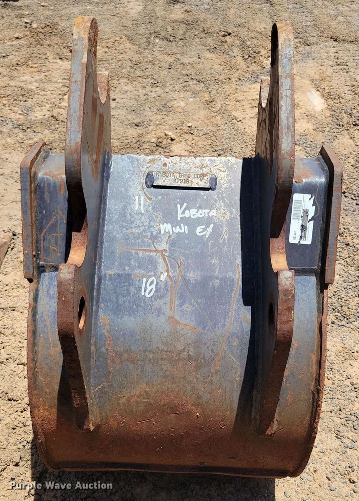 image for item DX7055 Kubota K7918 mini excavator bucket