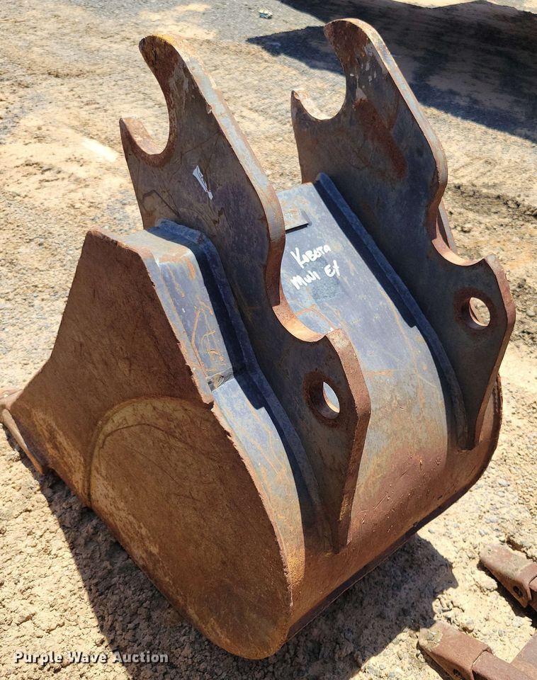 image for item DX7055 Kubota K7918 mini excavator bucket