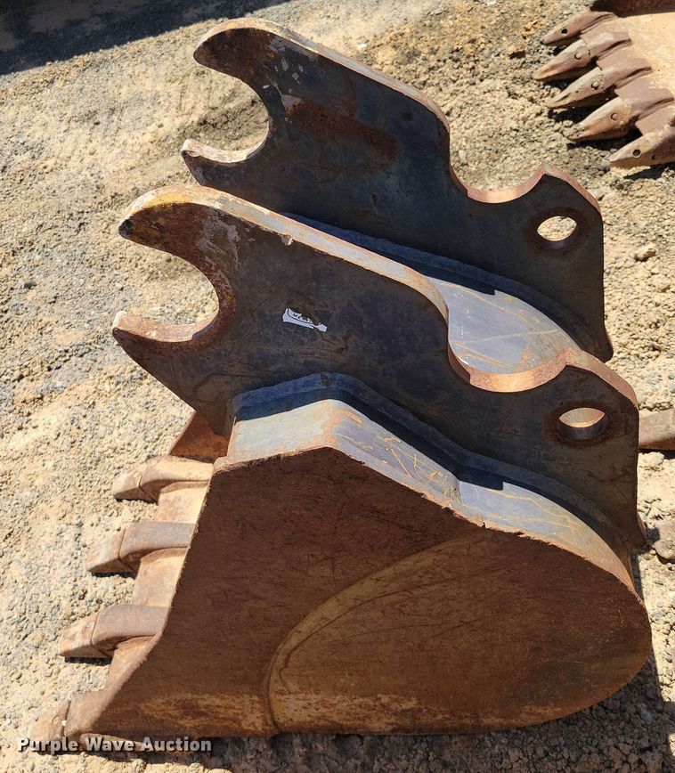 image for item DX7055 Kubota K7918 mini excavator bucket