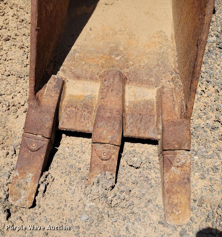 image for item DX7056 Kubota K7917 mini excavator bucket