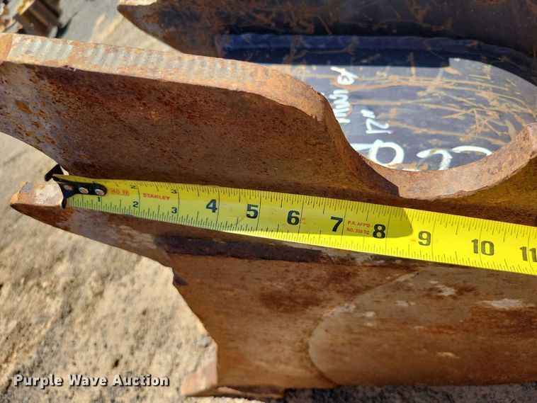 image for item DX7056 Kubota K7917 mini excavator bucket