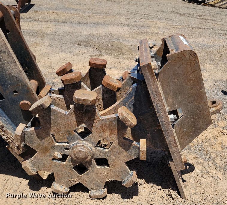 image for item DX7057 Caterpillar 22