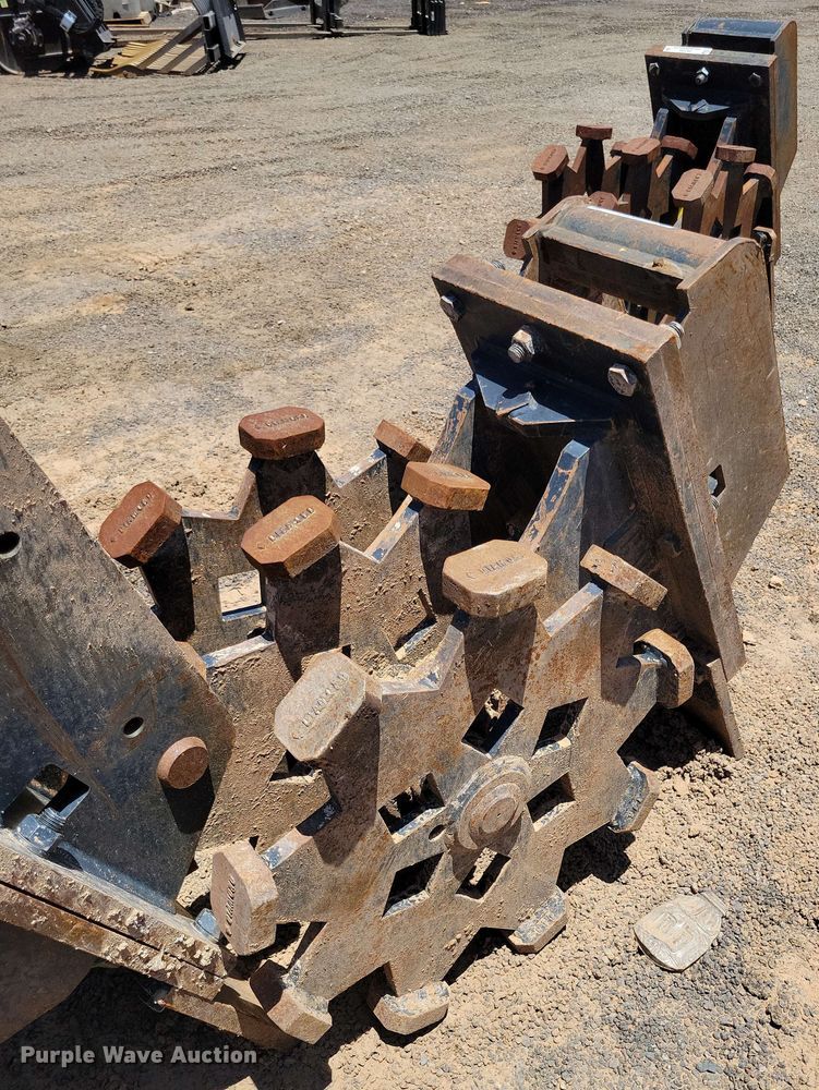 image for item DX7057 Caterpillar 22