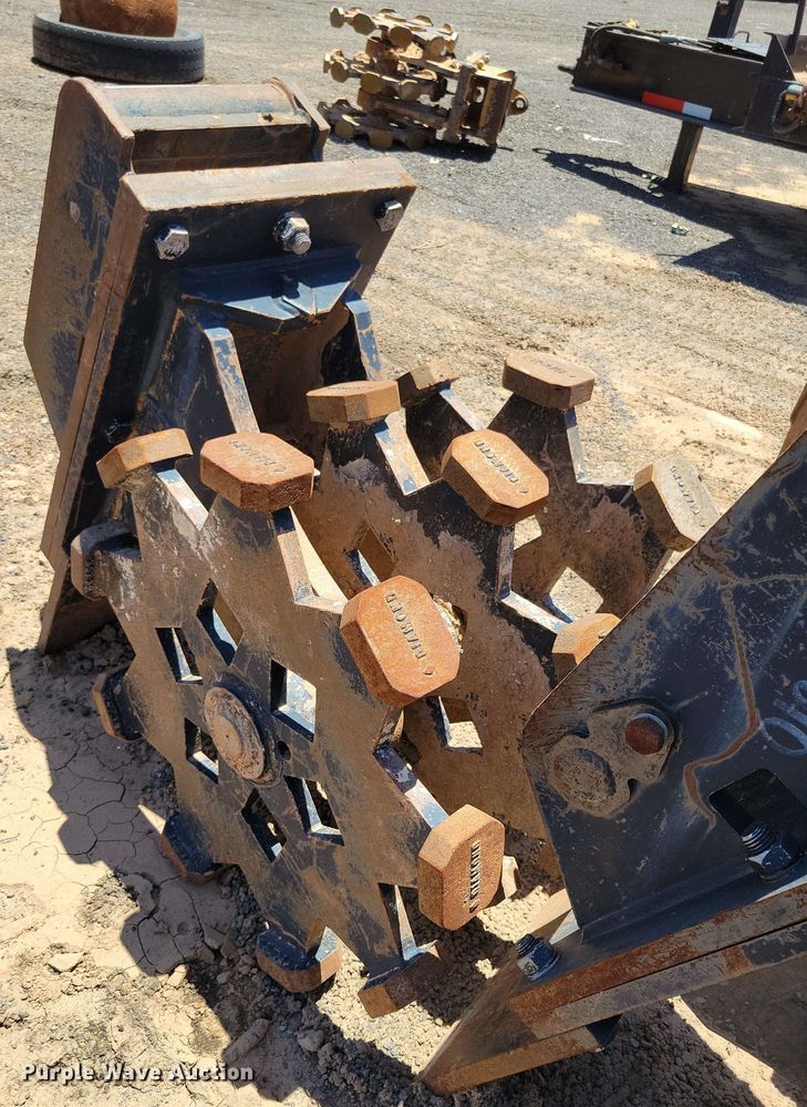 image for item DX7057 Caterpillar 22