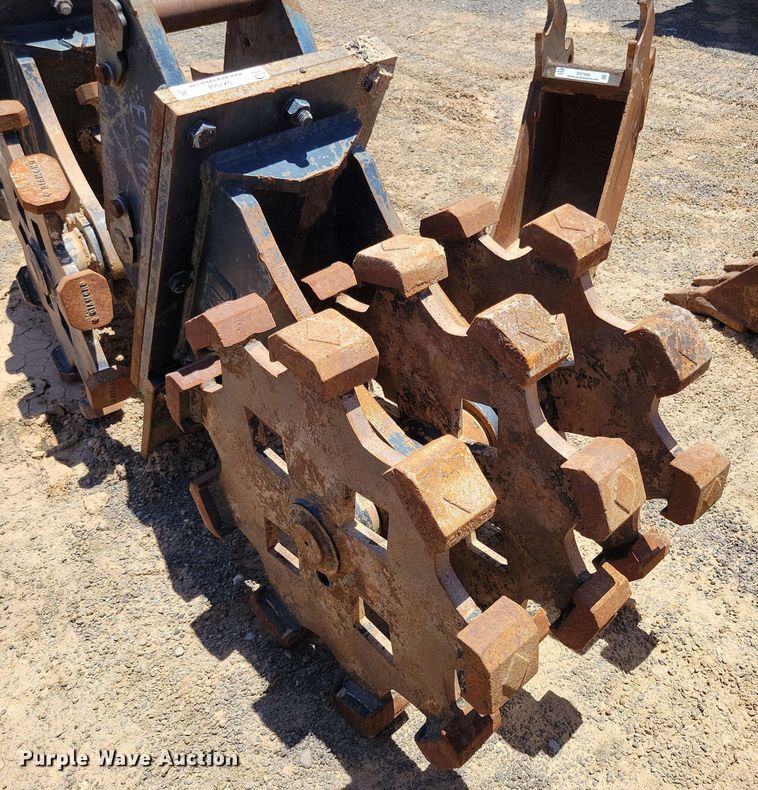 image for item DX7058 Caterpillar 22