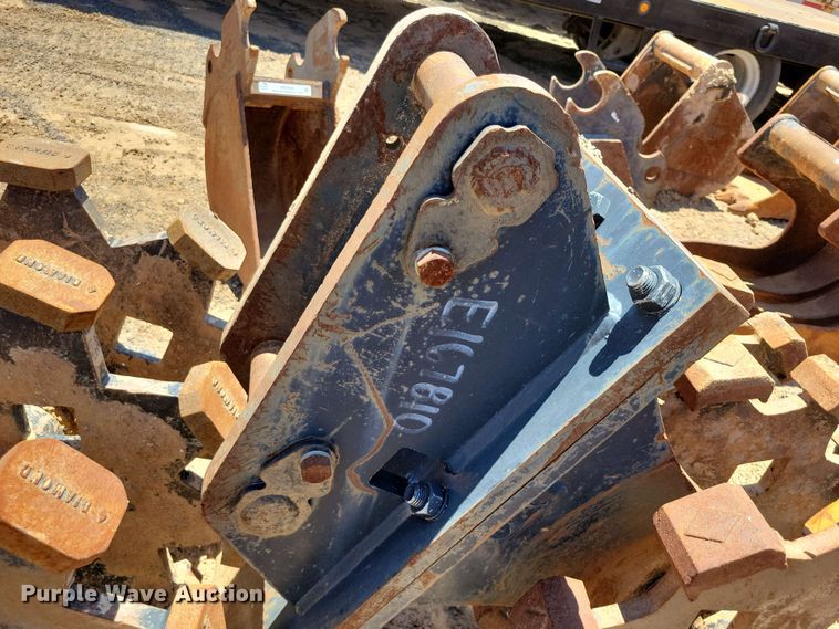 image for item DX7058 Caterpillar 22