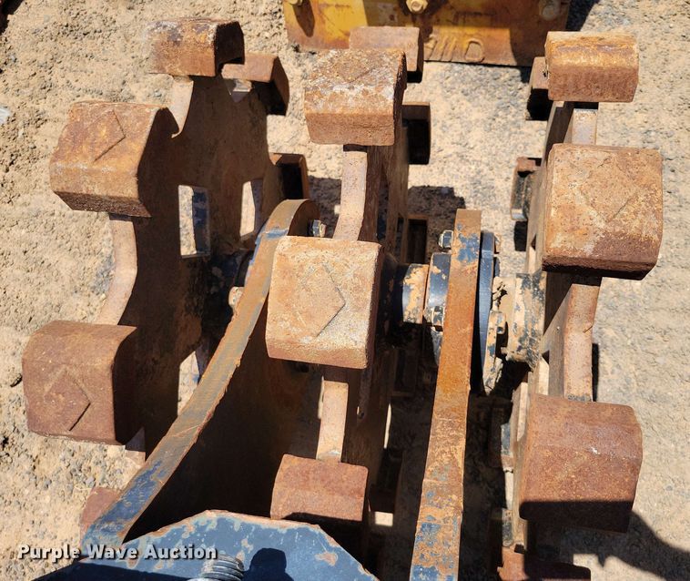 image for item DX7058 Caterpillar 22