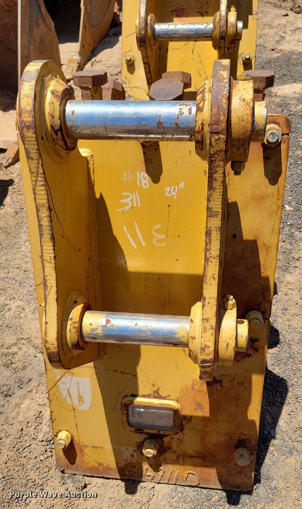 image for item DX7059 Rockland 24