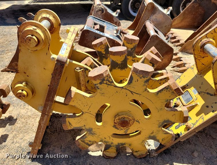 image for item DX7059 Rockland 24