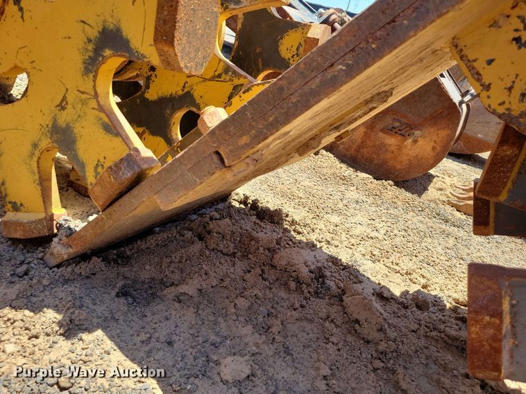 image for item DX7060 Rockland 24