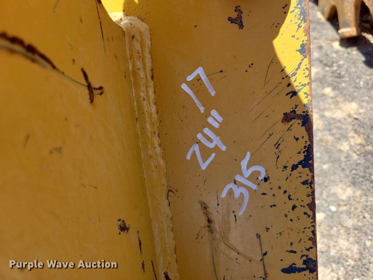 image for item DX7060 Rockland 24