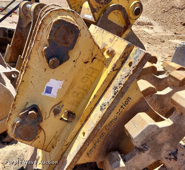 image for item DX7061 Caterpillar 30