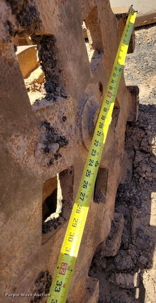 image for item DX7061 Caterpillar 30