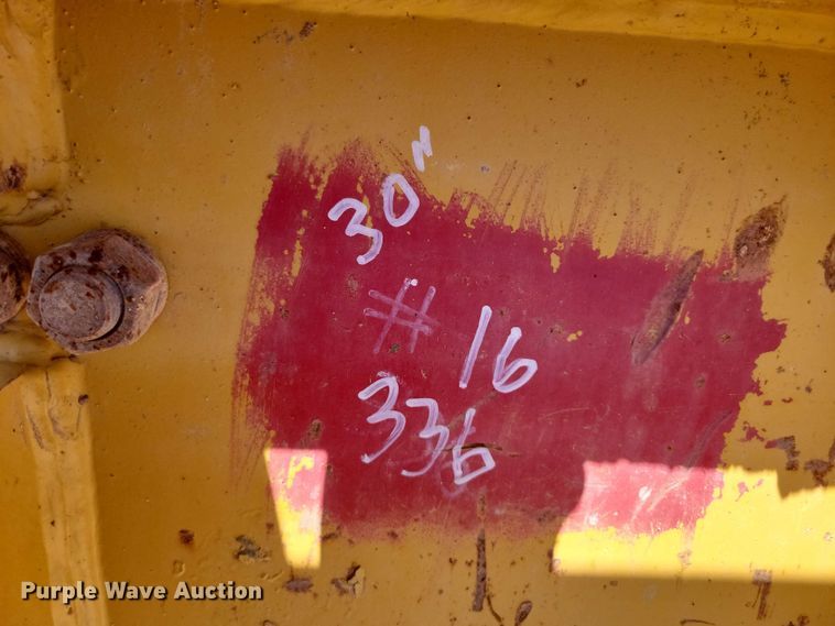 image for item DX7061 Caterpillar 30