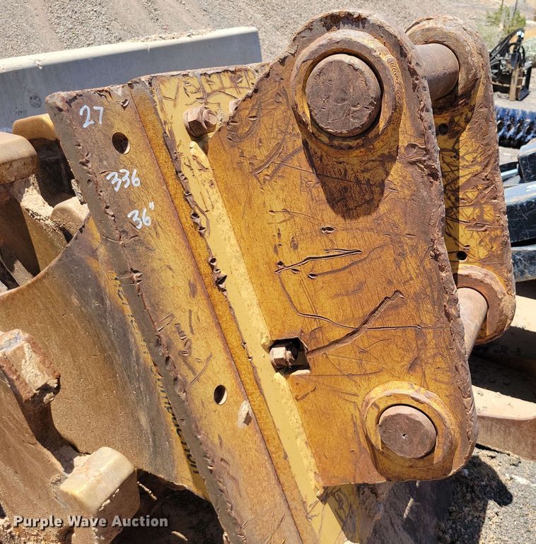 image for item DX7062 Caterpillar 36