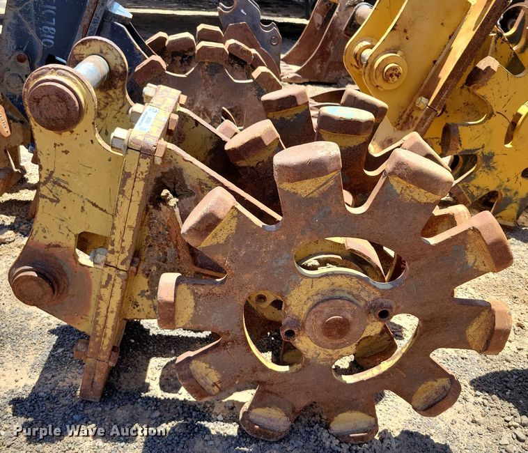 image for item DX7065 Rockland CAT450F compaction wheel