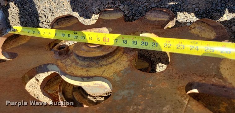 image for item DX7065 Rockland CAT450F compaction wheel