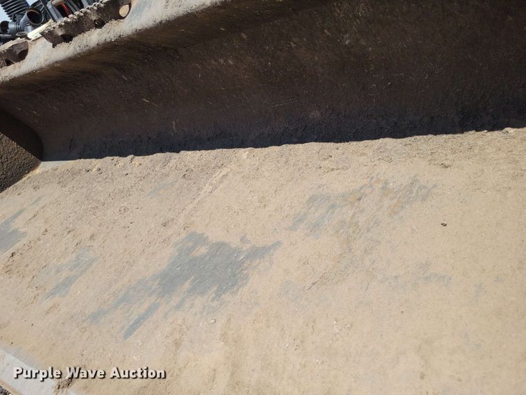 image for item DX7067 Caterpillar 86