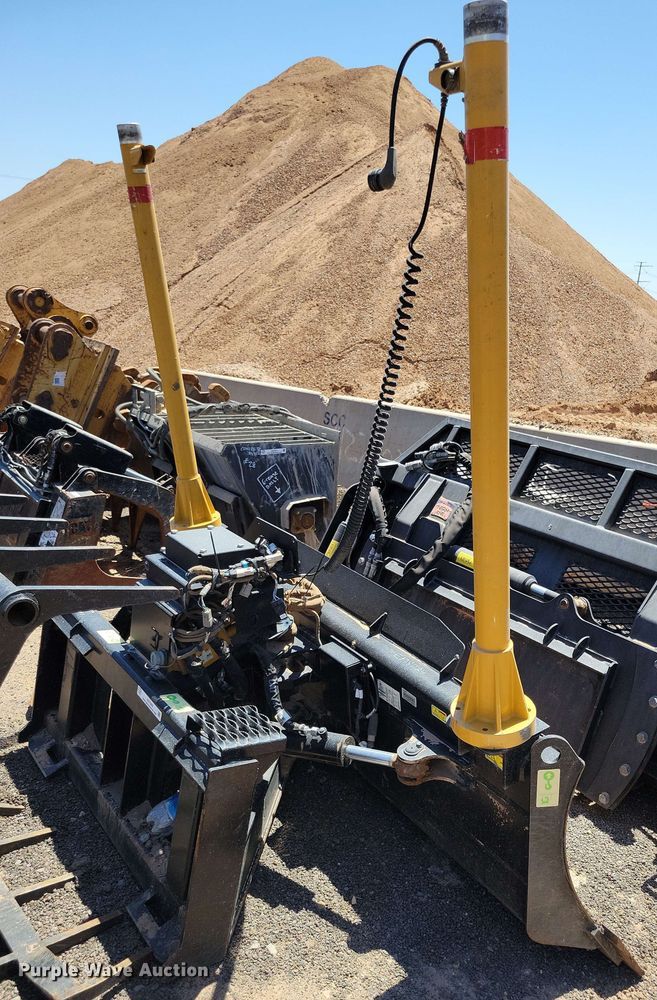 image for item DX7069 Caterpillar 91