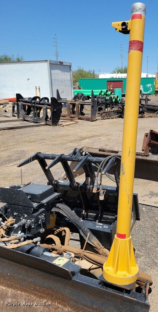 image for item DX7069 Caterpillar 91