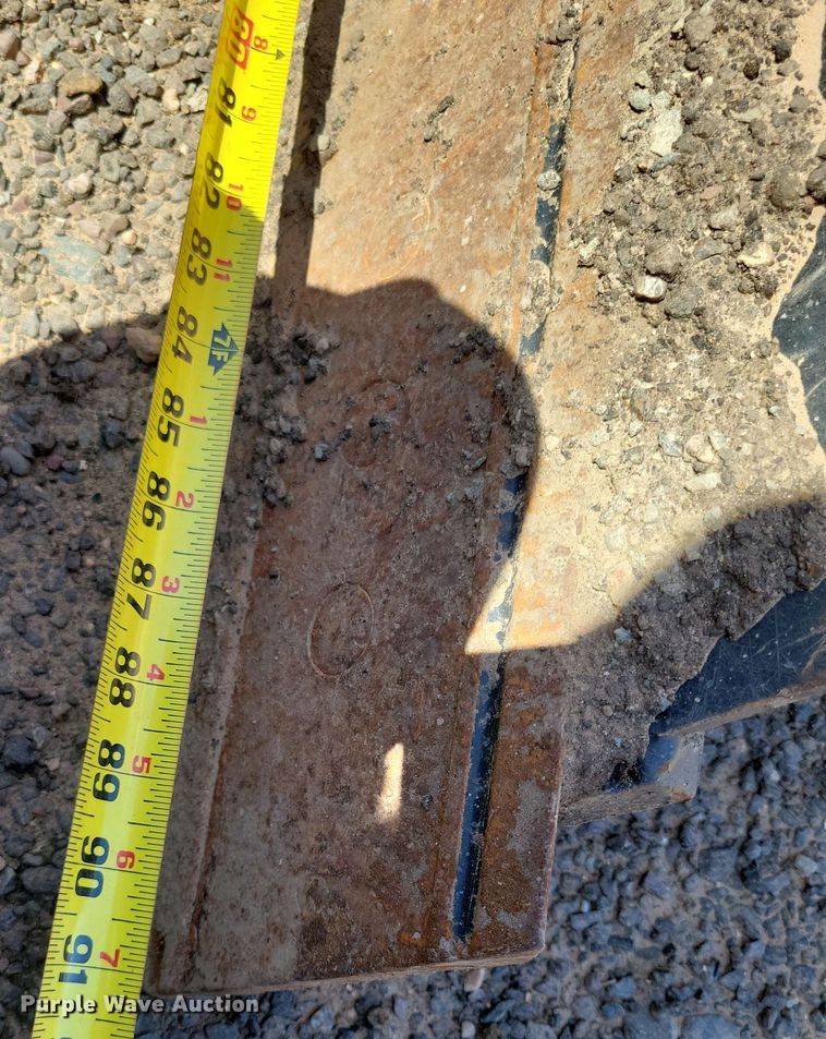 image for item DX7069 Caterpillar 91