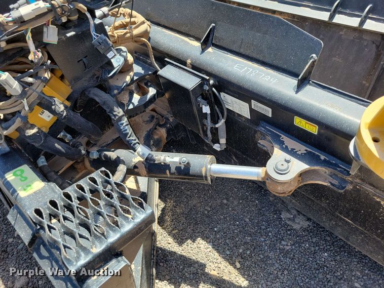 image for item DX7069 Caterpillar 91