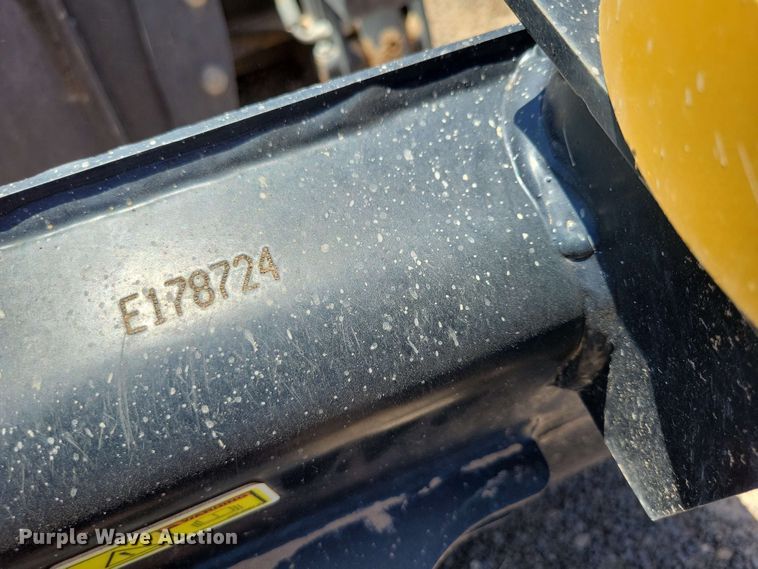 image for item DX7069 Caterpillar 91