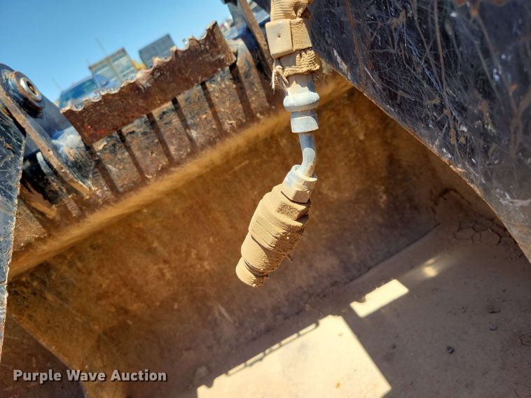 image for item DX7070 Caterpillar 67