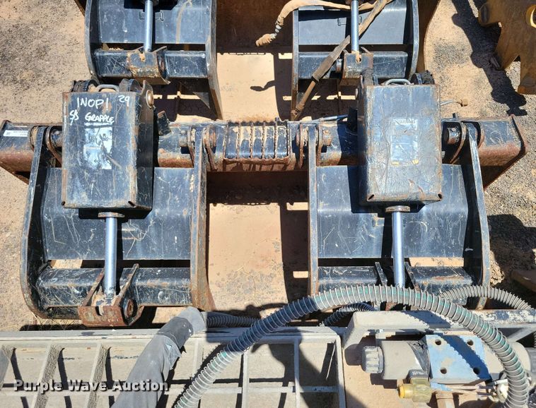 image for item DX7071 Caterpillar 67