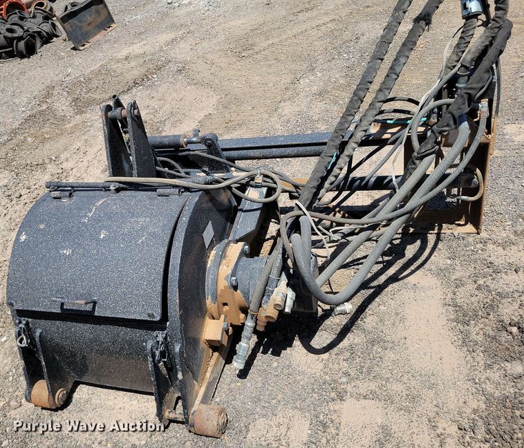 image for item DX7073 Coneqtec AP600 skid steer cold planer