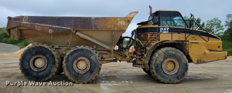 image for item DX7103 2006 Caterpillar 740 articulated haul truck