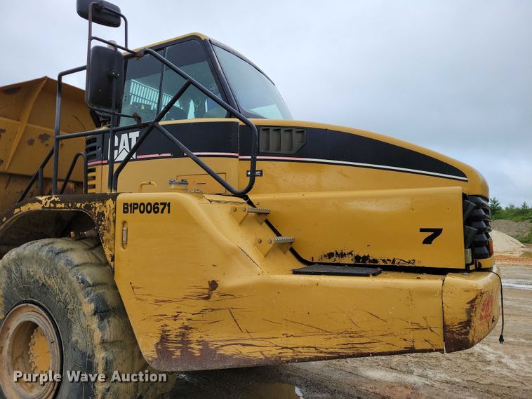 image for item DX7103 2006 Caterpillar 740 articulated haul truck