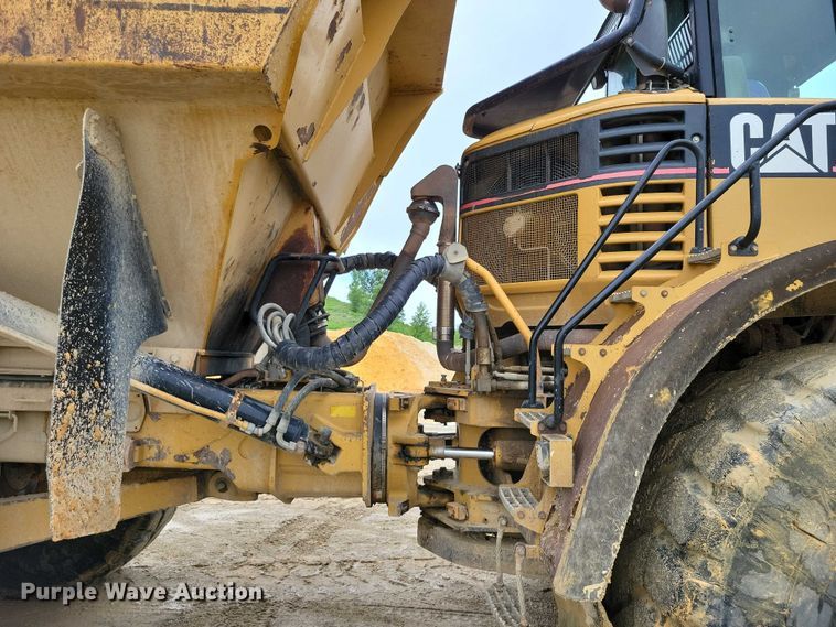 image for item DX7103 2006 Caterpillar 740 articulated haul truck