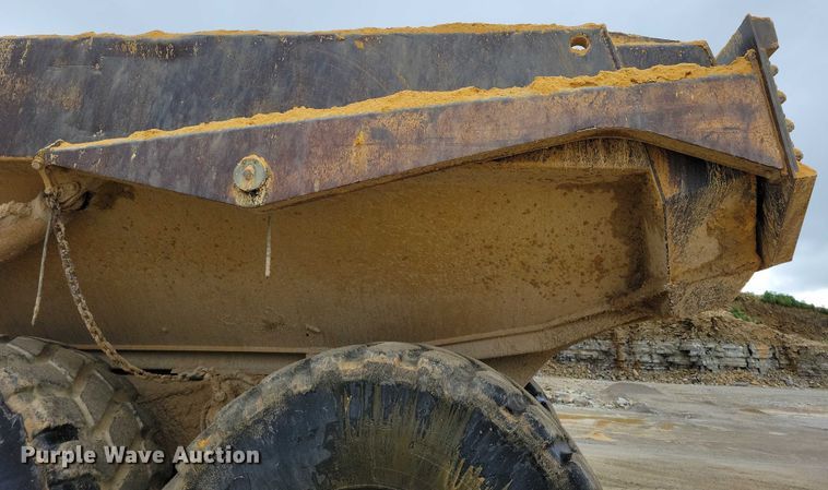 image for item DX7103 2006 Caterpillar 740 articulated haul truck
