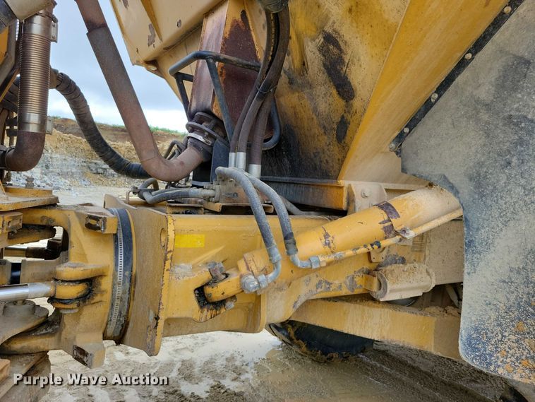 image for item DX7103 2006 Caterpillar 740 articulated haul truck