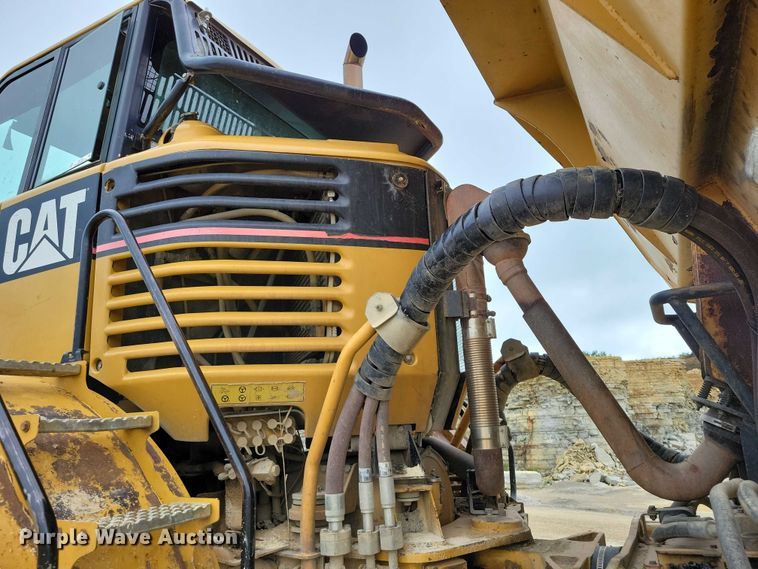 image for item DX7103 2006 Caterpillar 740 articulated haul truck