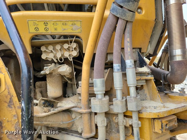 image for item DX7103 2006 Caterpillar 740 articulated haul truck