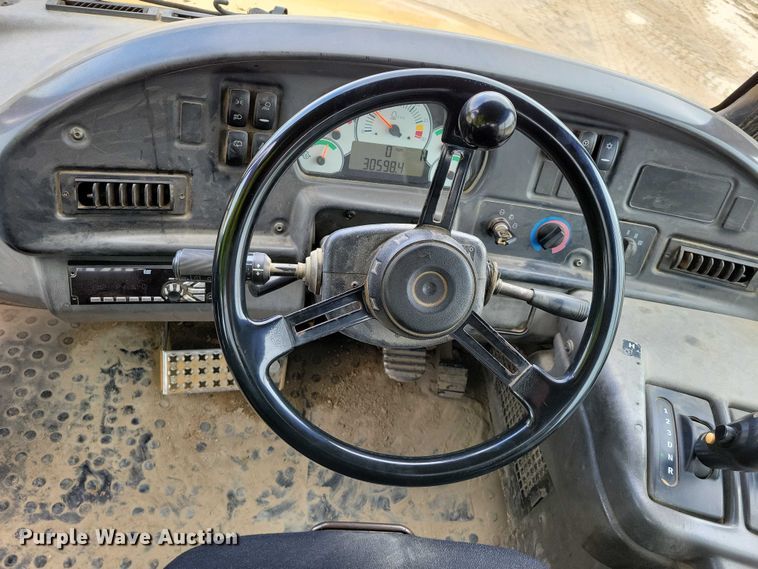 image for item DX7103 2006 Caterpillar 740 articulated haul truck