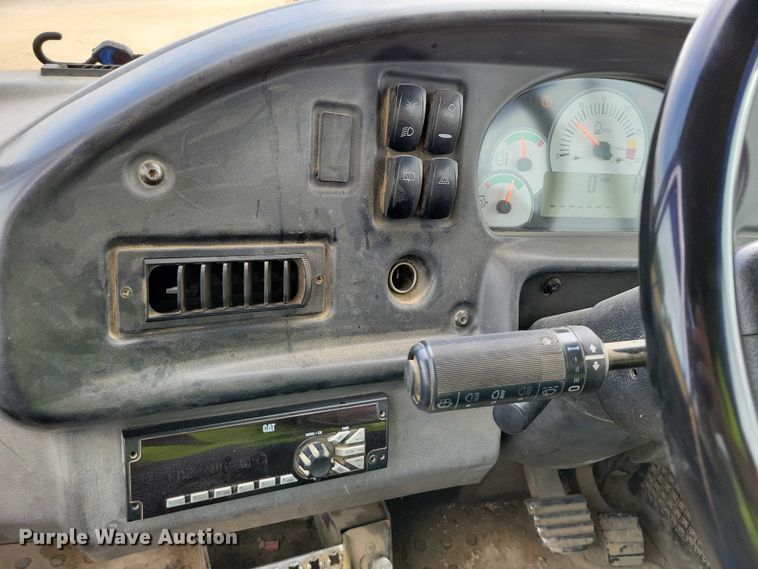 image for item DX7103 2006 Caterpillar 740 articulated haul truck