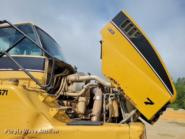 image for item DX7103 2006 Caterpillar 740 articulated haul truck